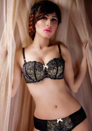Naila Nayem Black Bikini.jpg Naila Nayem Bikini and Hot
